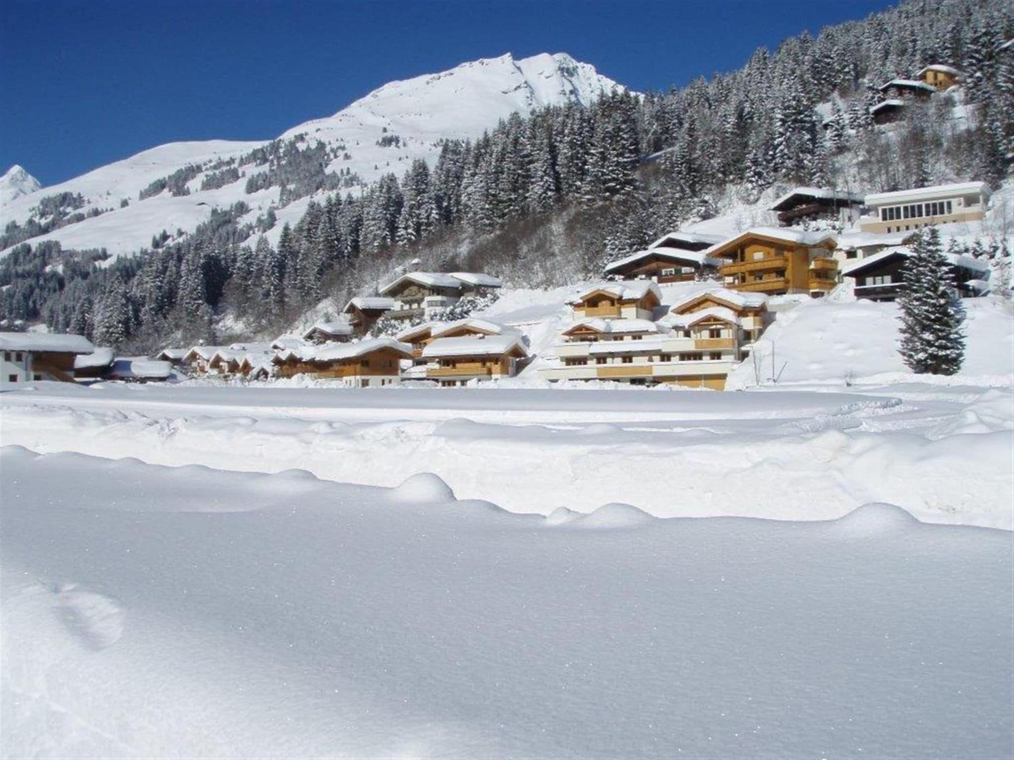 Large Chalet Apartment In Saalbach Hinterglemm 외부 사진